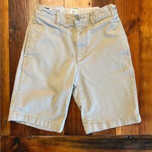 GAP Boys Khaki Shorts 10 regular